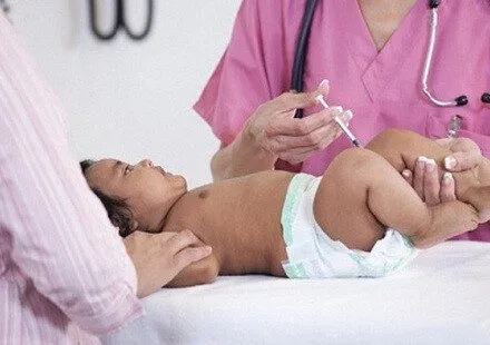 Triệu chứng, cách xử trí khi trẻ bị sốc phản vệ