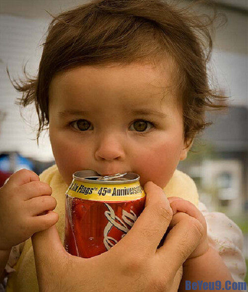 Nước ngọt có ga làm tổn hại đến chiều cao của trẻ